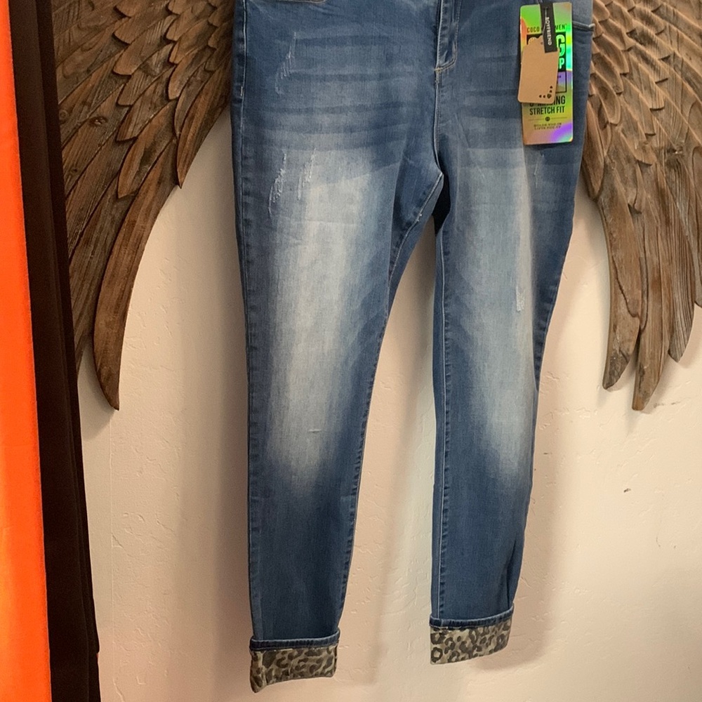 OMG jeans with leopard detail NWT